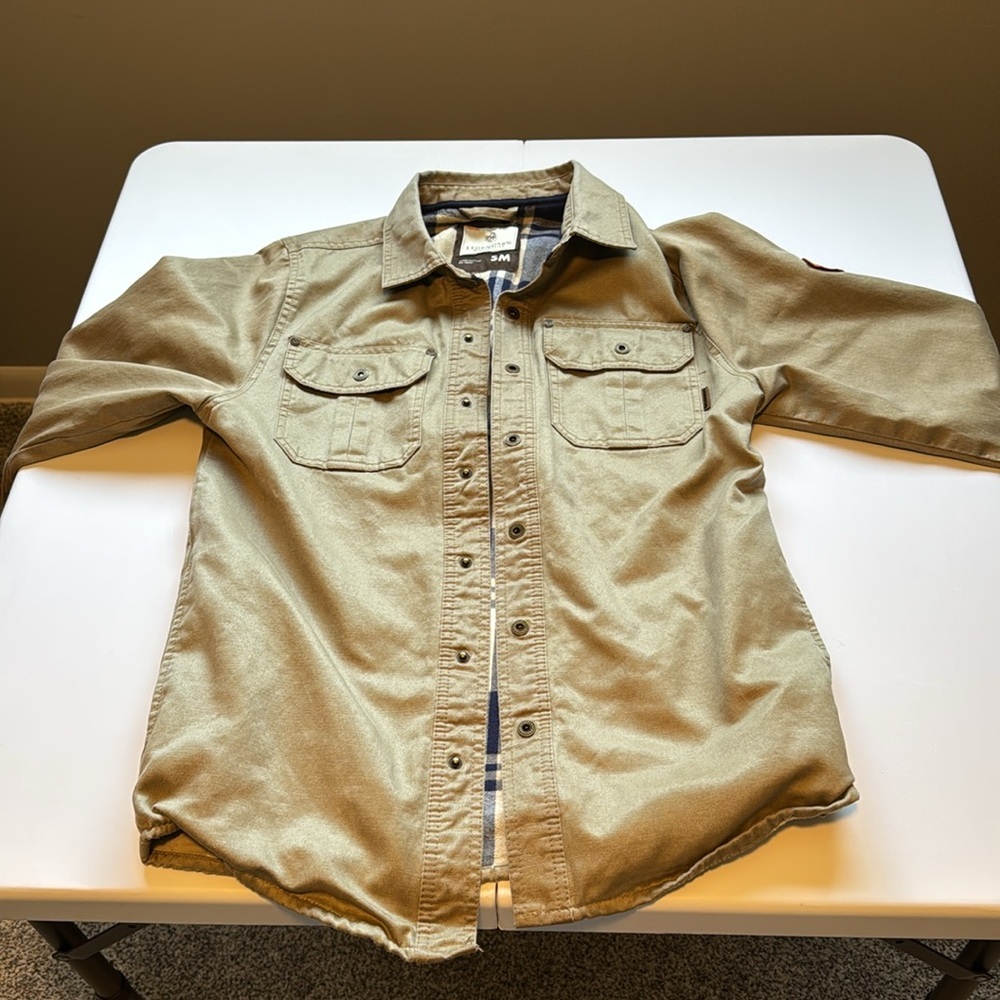 Legendary Whitetails Plaid Shirt - Picture 3 of 12